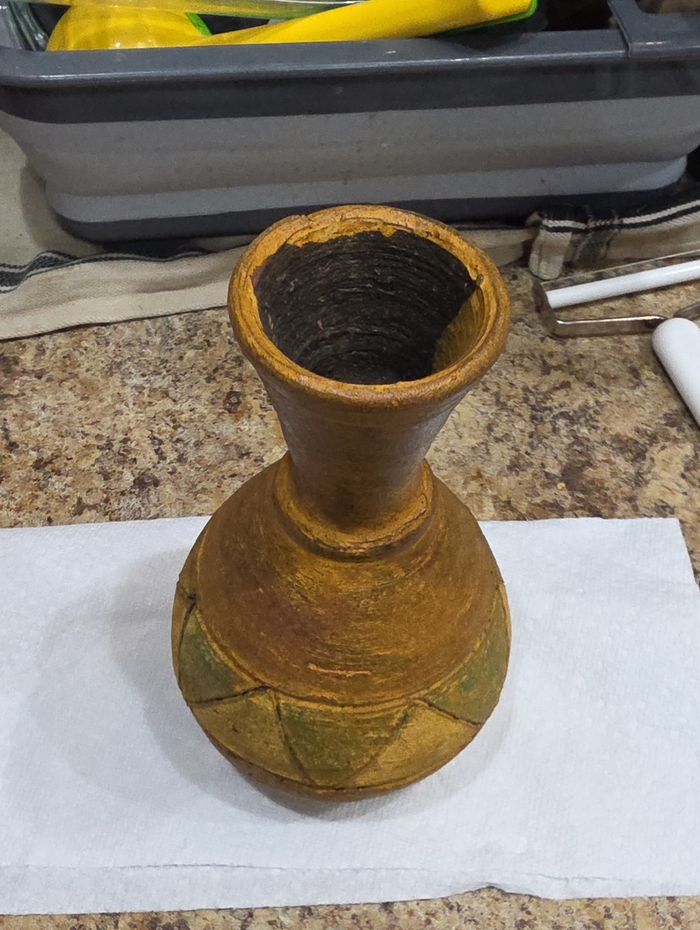 Handcrafted Yellow and Green Decorative Ceramic Vase Uncommen.